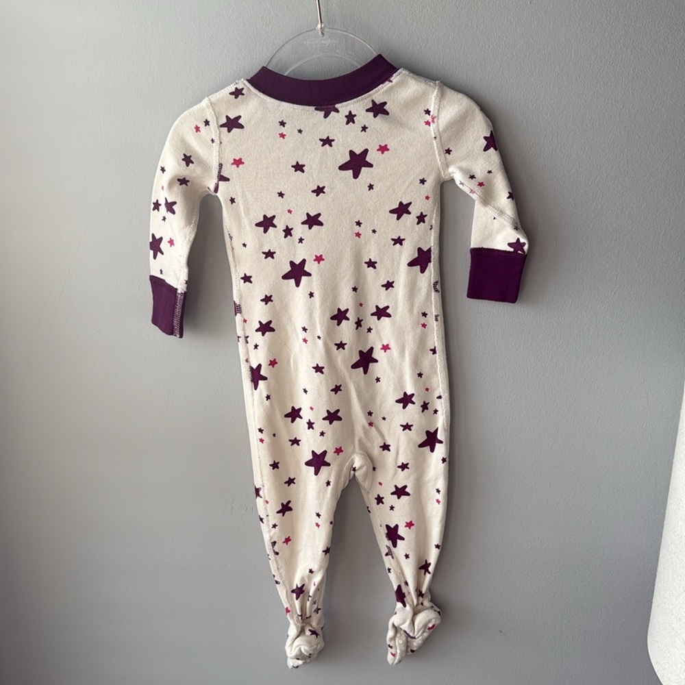 Hanna Andersson Moon & Back Purple Star Pajamas - Picture 5 of 6